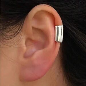 BRAND NEW ✨ SUPER CHIC✨ 1pc Punk Rock Style Silver Ear Cuff Earrings No Piercing